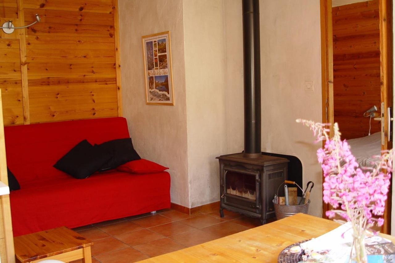 Le Leyrier Hameau Des Chazals Nevache Hautes Alpes Eksteriør billede